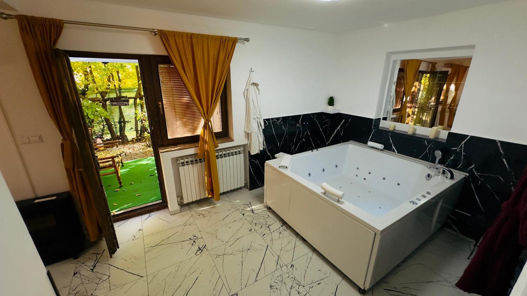Hedonist Spa Jacuzzi Sarajevo Free Parking Eksteriør bilde